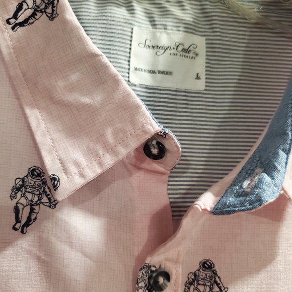 MENS Preppy Casual Printed Dress Shirt Travel Coastal Space Astronauts Pink Gift - Picture 2 of 4